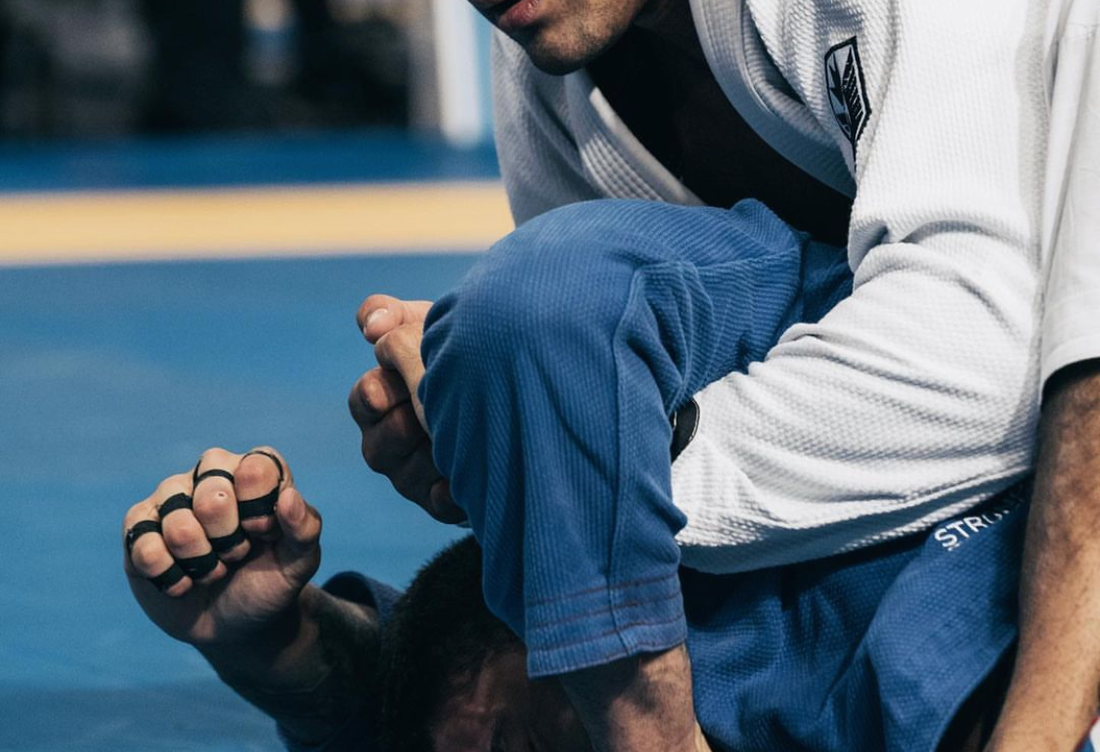 shoulder lock breakdown