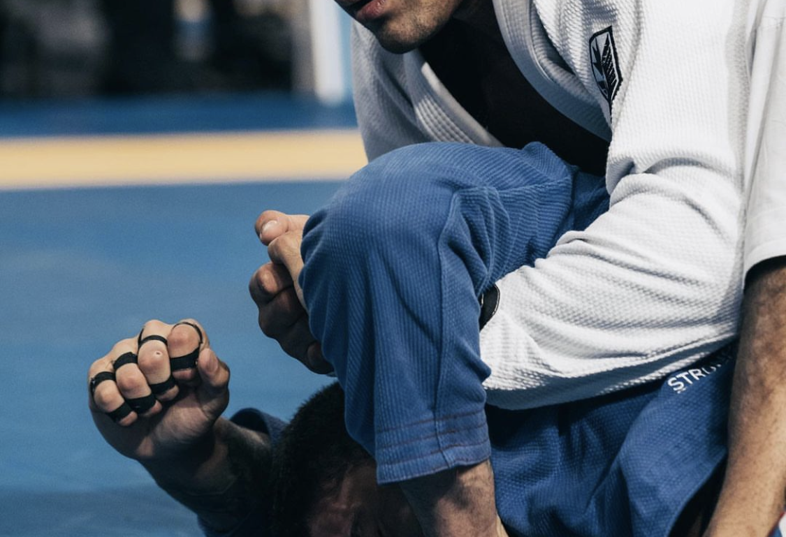 shoulder lock breakdown