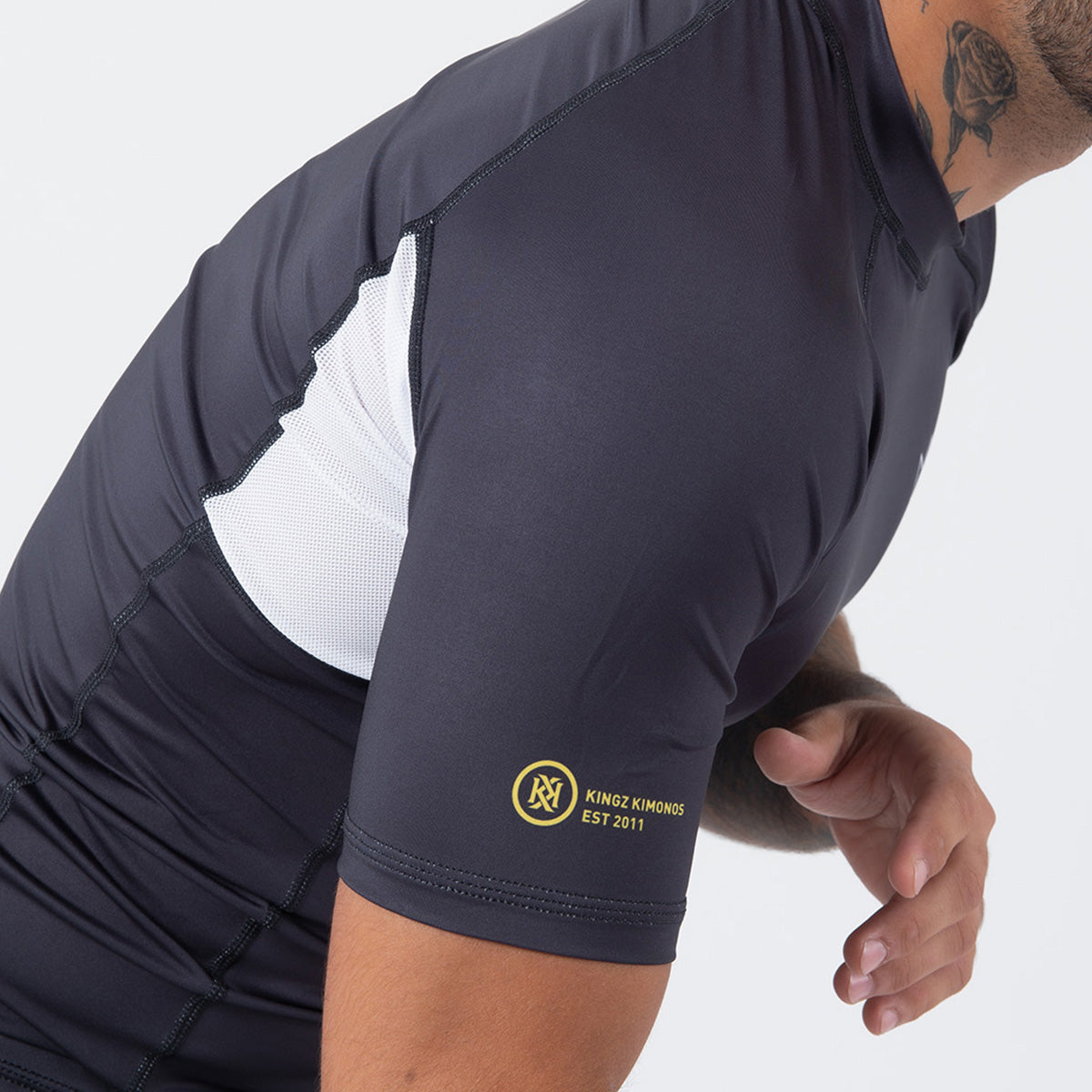 Ranked Performance V2 S/S Rashguard - Fighters Market