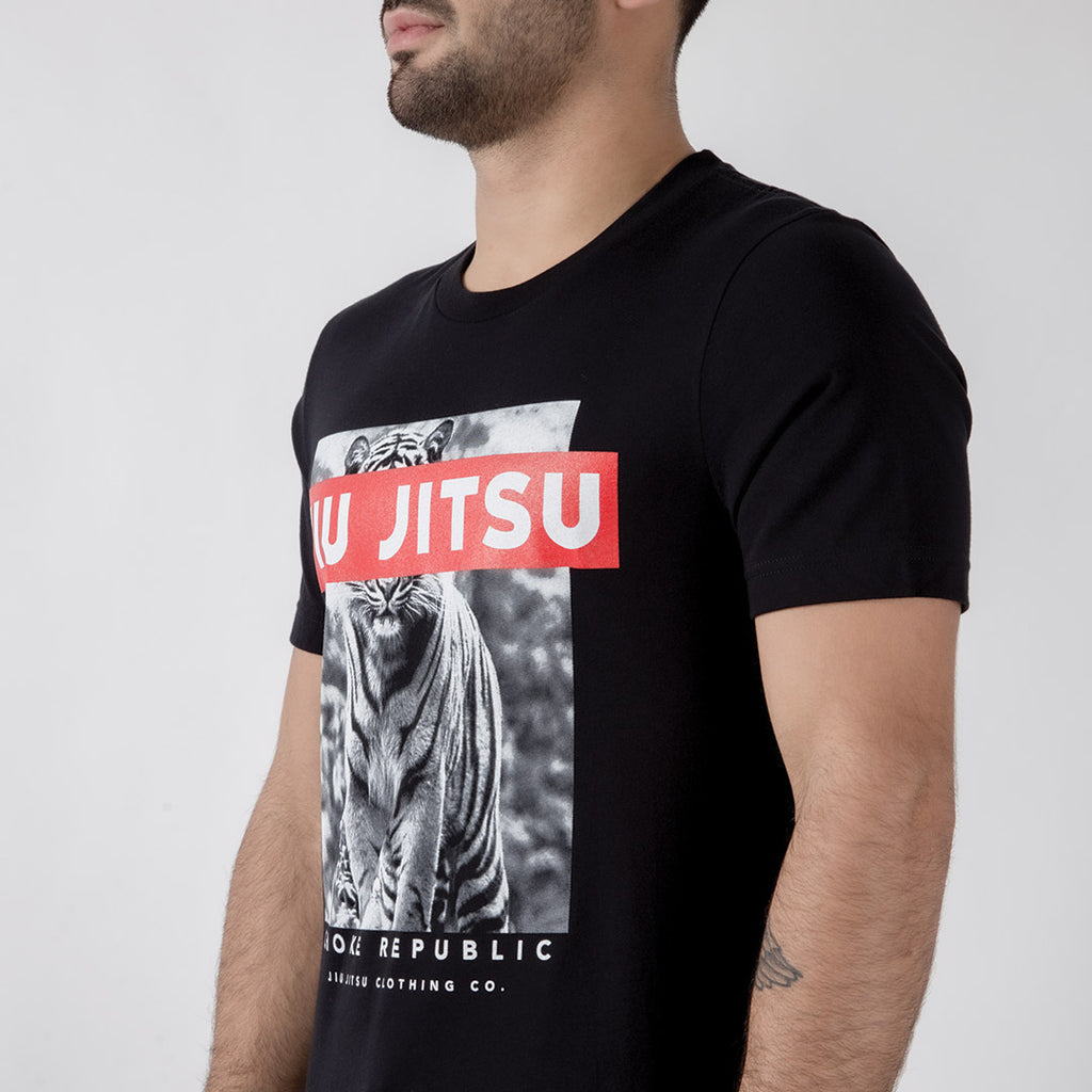 Choke Republic Tiger Tee - Fighters Market